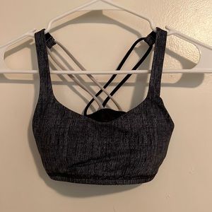 Lululemon Free to Be Bra